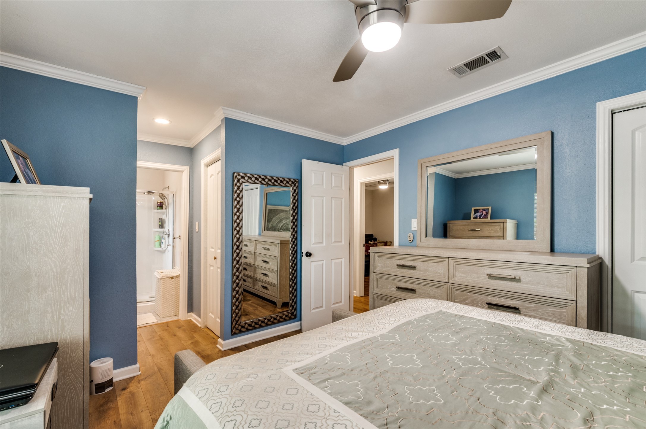 407 E Oakdale Street Keene TX 76059