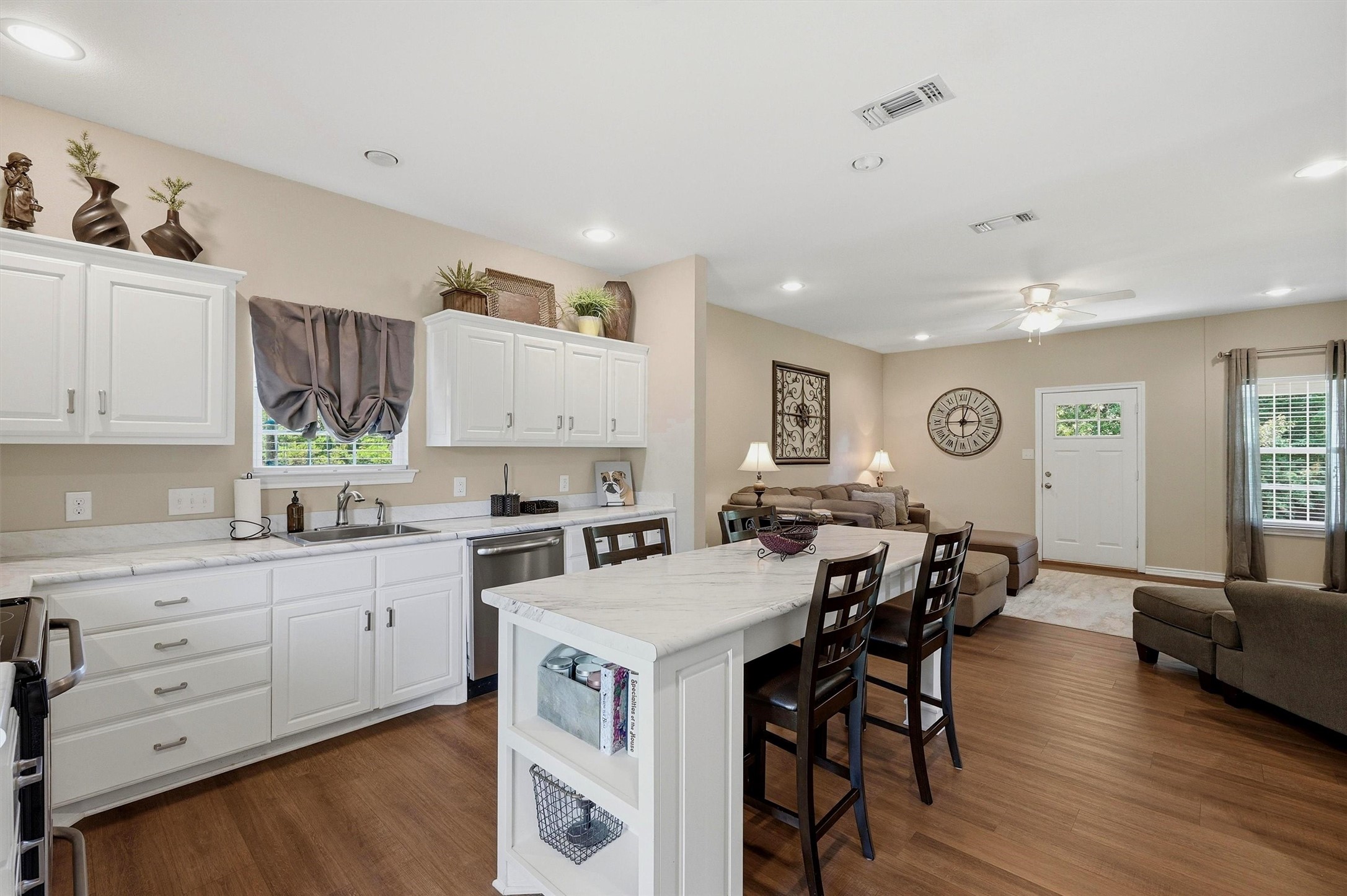 15656 State Highway 78 N Blue Ridge TX 75424