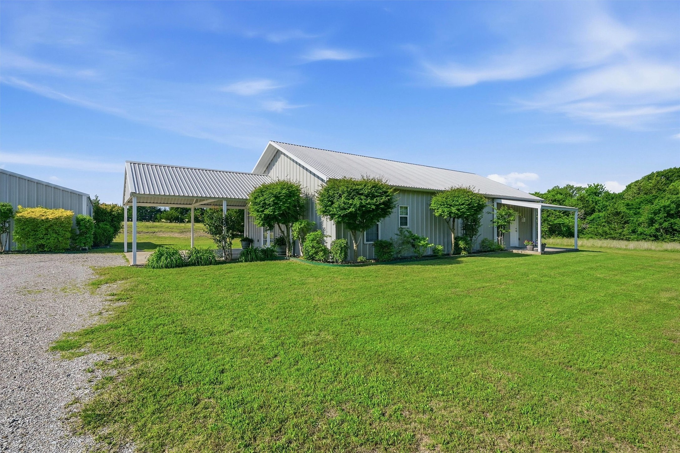 15656 State Highway 78 N Blue Ridge TX 75424