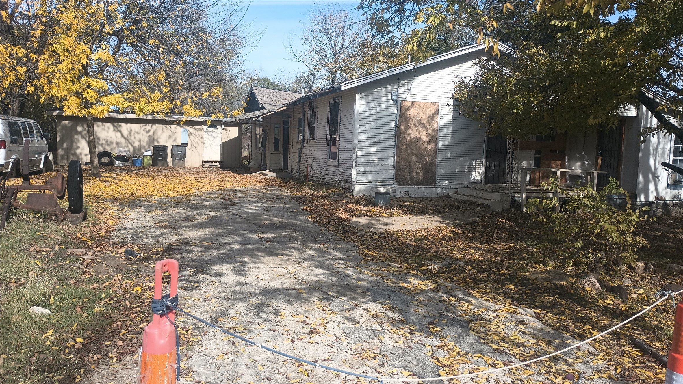 4321 Avenue J Fort Worth TX 76105