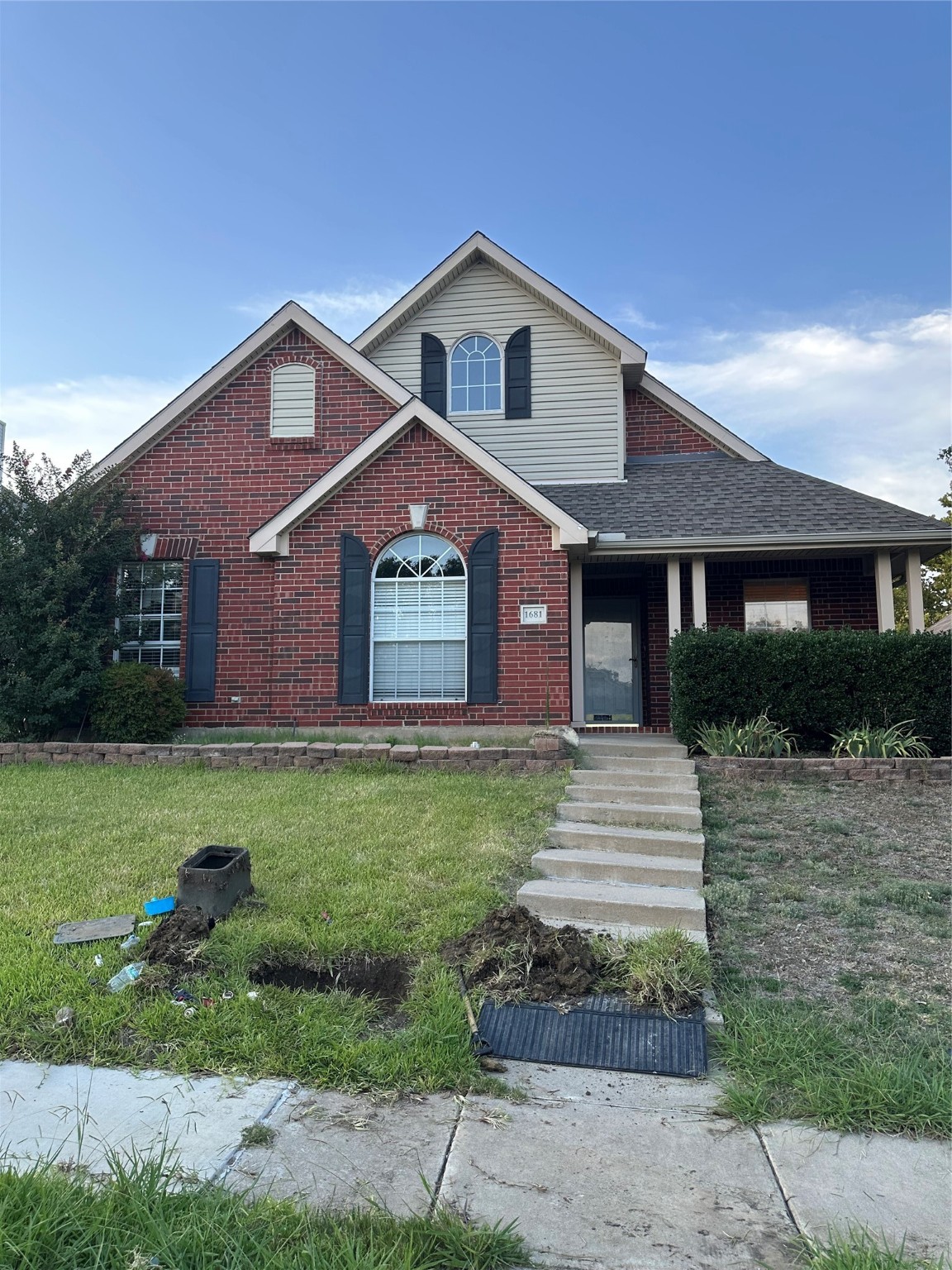 1681 Yellowstone Avenue Lewisville TX 75077