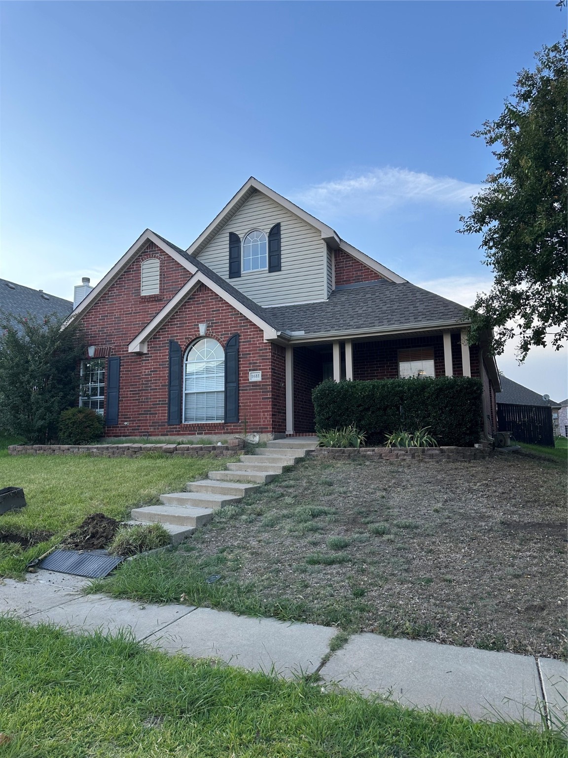 1681 Yellowstone Avenue Lewisville TX 75077
