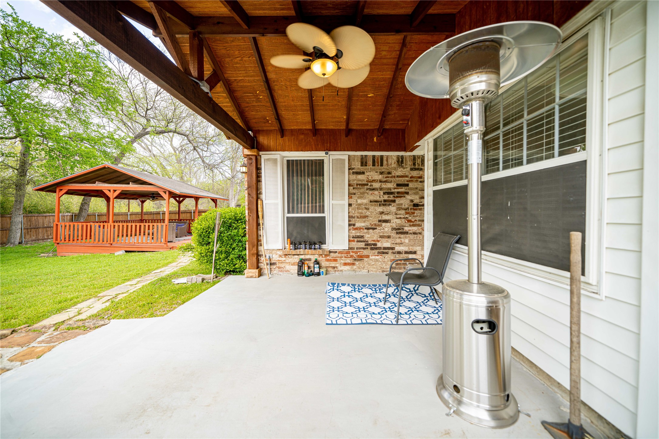 919 Green Hills Road Duncanville TX 75137