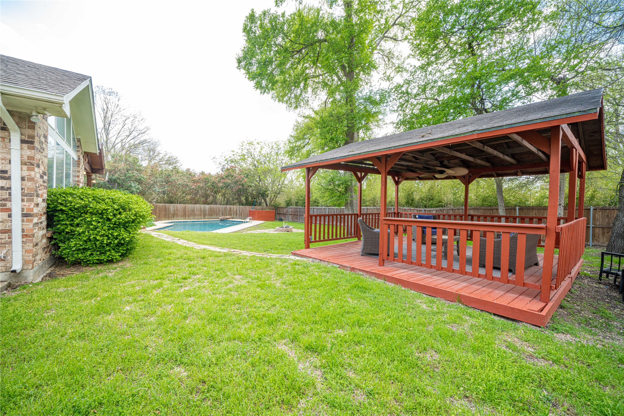 919 Green Hills Road Duncanville TX 75137