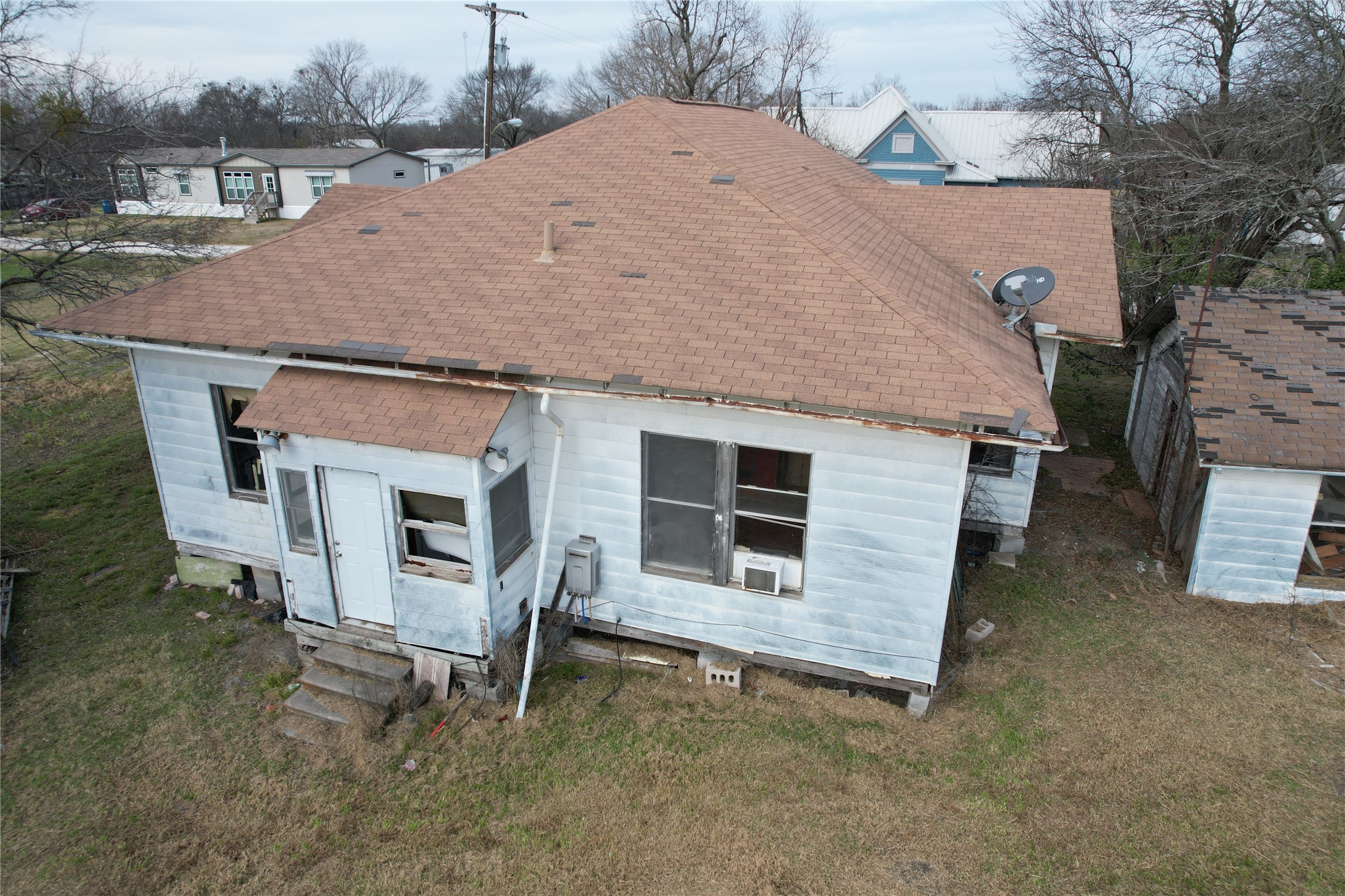 103 W 3rd Street Barry TX 75102