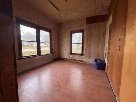 103 W 3rd Street Barry TX 75102