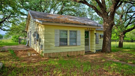 201 Croxton Street Nocona TX 76255