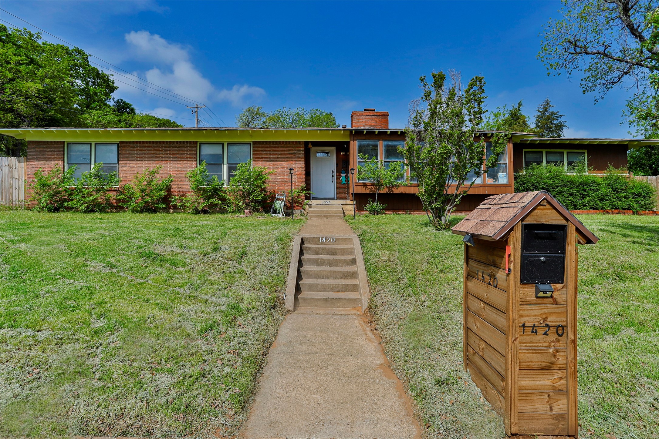 1420 Lake Shore Drive Fort Worth TX 76103