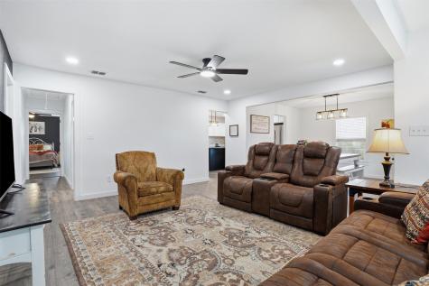 414 Fannin Street Millsap TX 76066