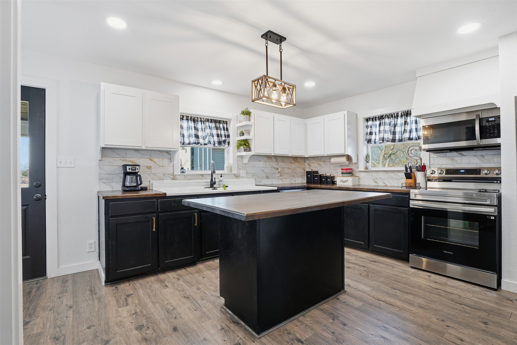 414 Fannin Street Millsap TX 76066