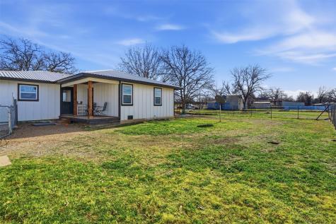 414 Fannin Street Millsap TX 76066