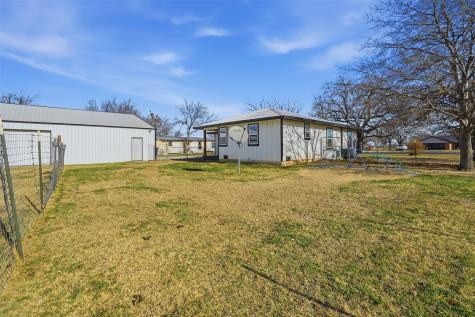 414 Fannin Street Millsap TX 76066