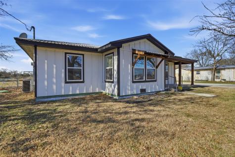 414 Fannin Street Millsap TX 76066