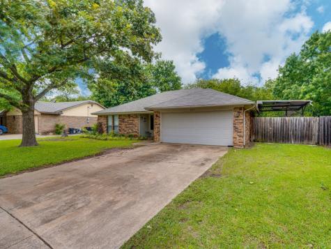 421 Owens Drive Crowley TX 76036