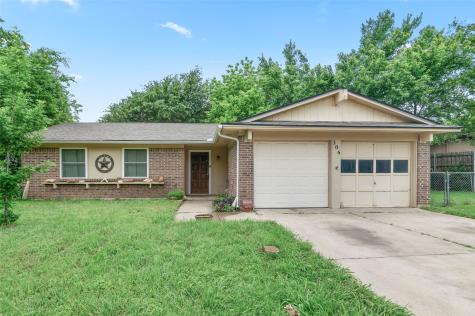 306 Bluebird Circle Denton TX 76209