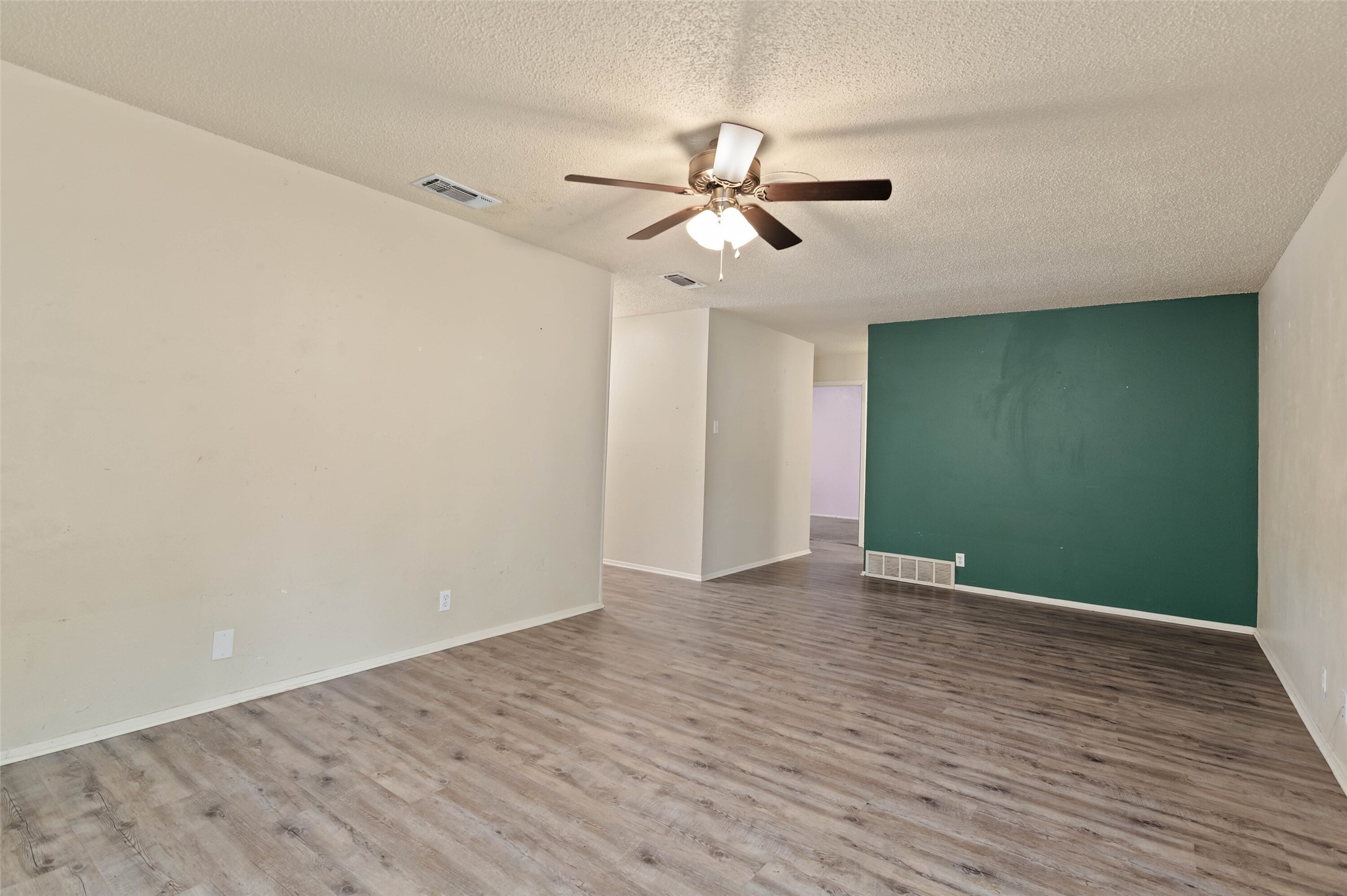 306 Bluebird Circle Denton TX 76209