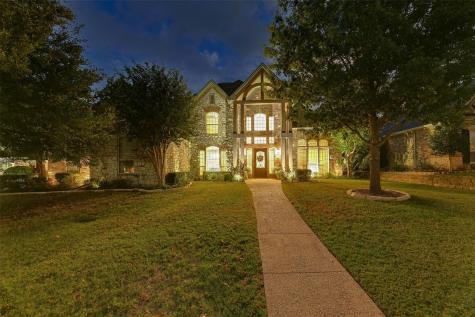 910 Walnut Falls Circle Mansfield TX 76063