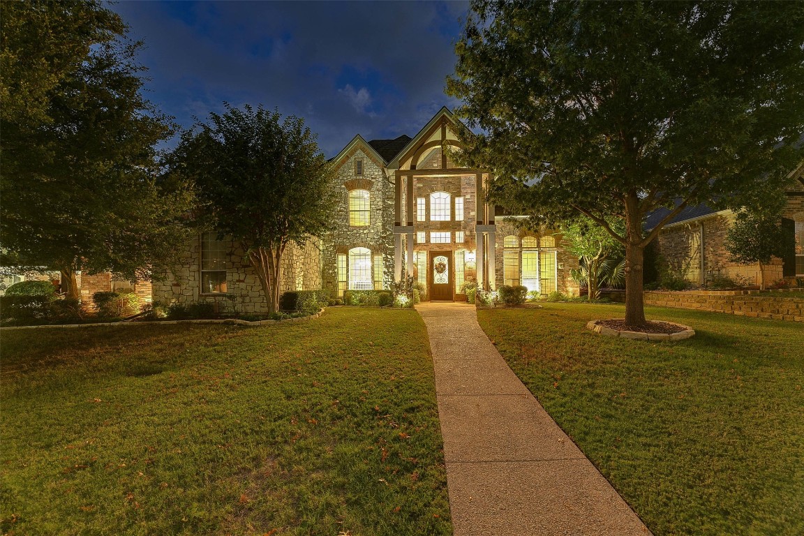 910 Walnut Falls Circle Mansfield TX 76063