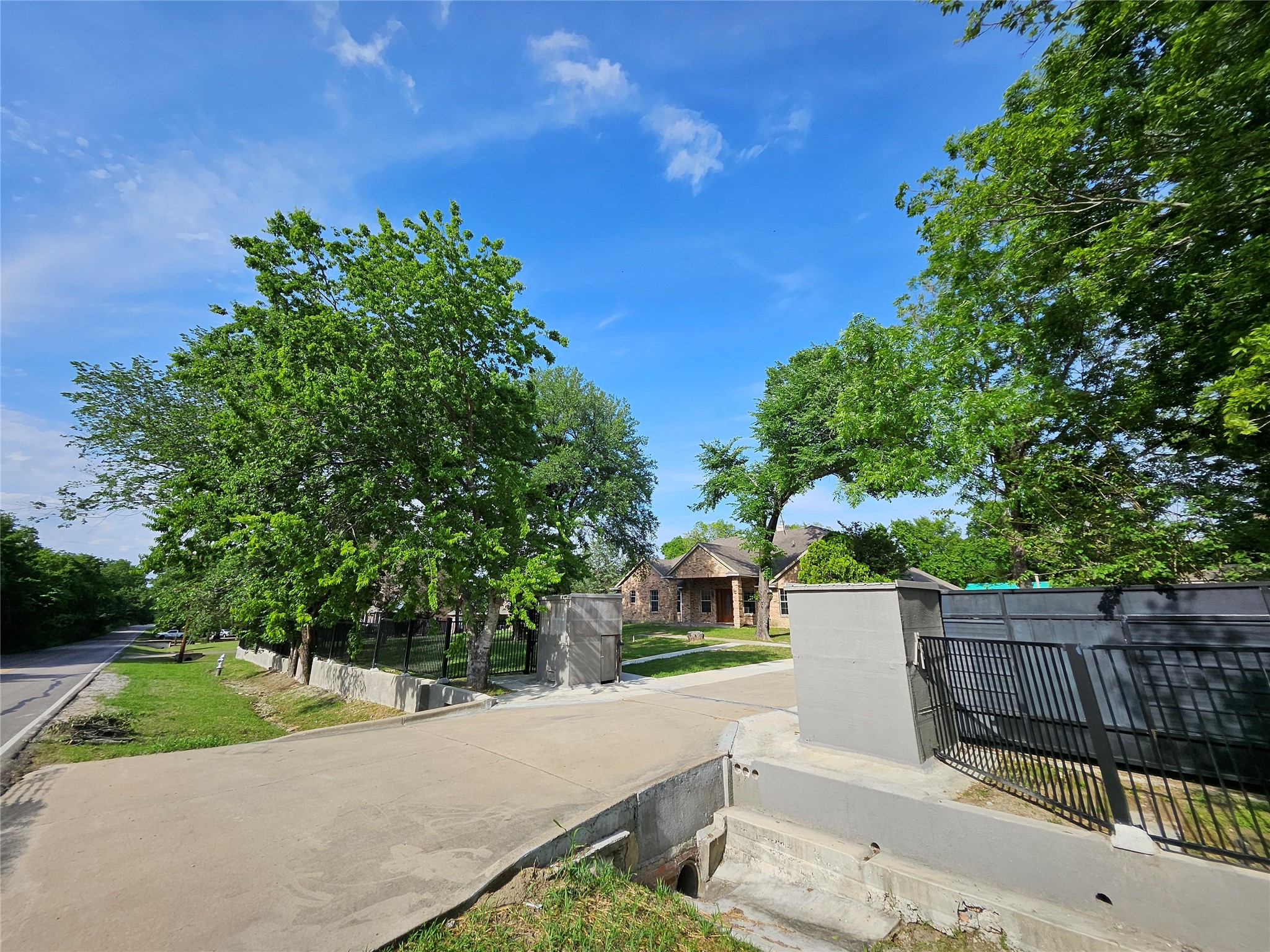 234 E Fork Road Sunnyvale TX 75182