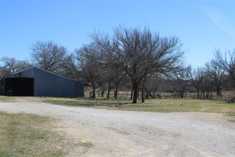 3020 Fm 2210 E Perrin TX 76486