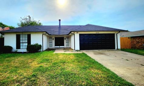2312 Escalante Avenue Fort Worth TX 76112