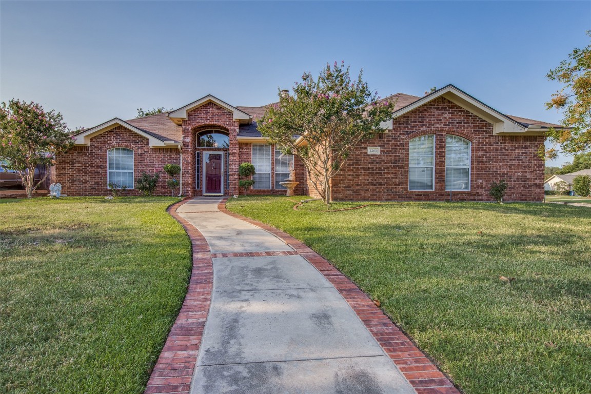 1263 Elmbrook Drive Kennedale TX 76060
