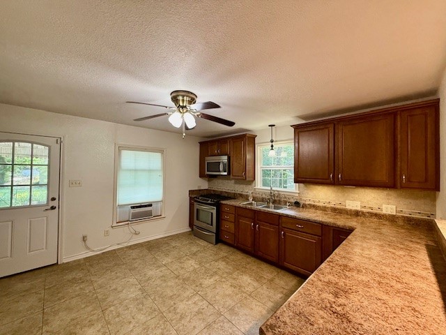 511 W Bonham Avenue Cooper TX 75432