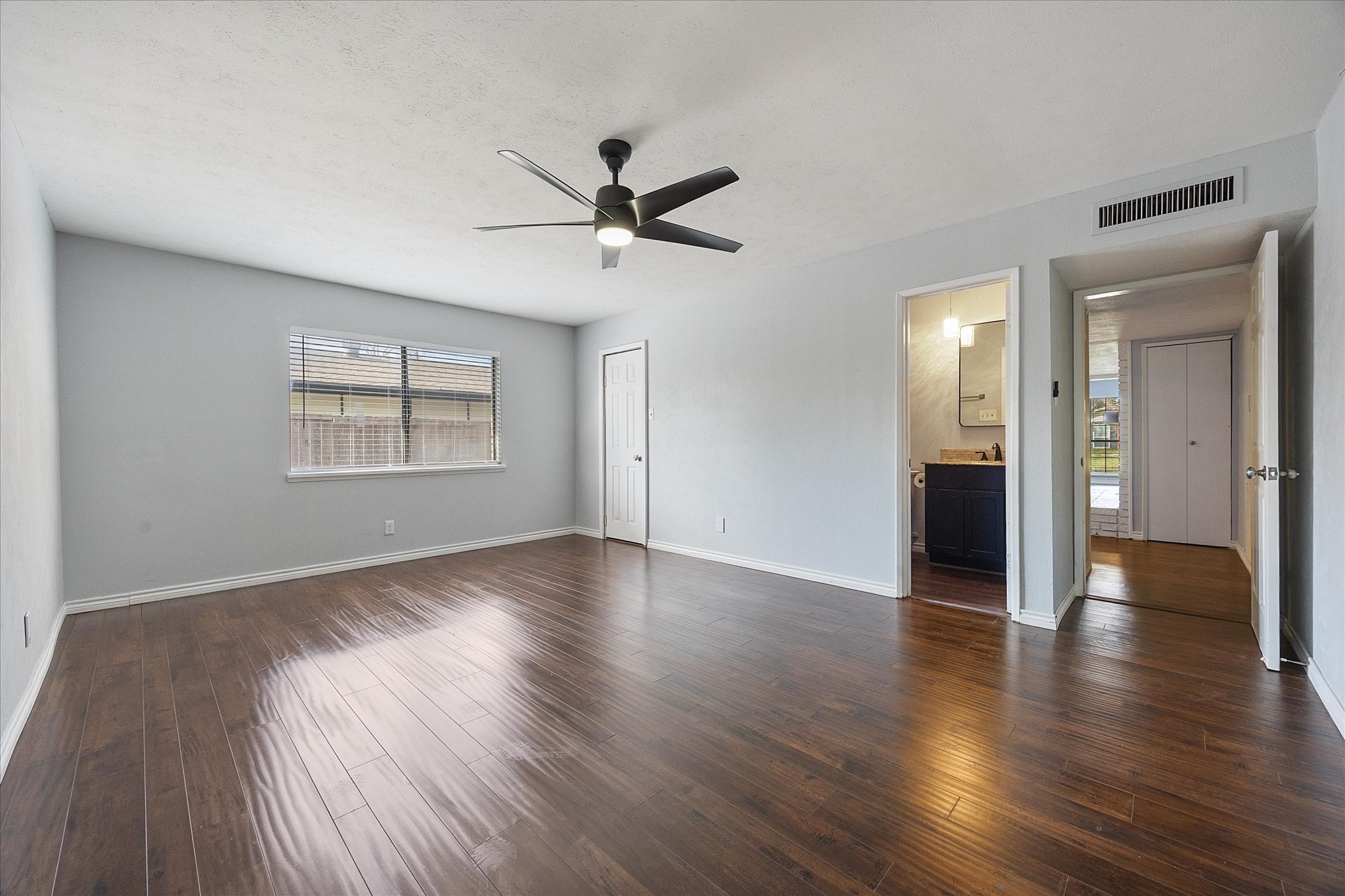 6314 Glenmoor Drive Garland TX 75043