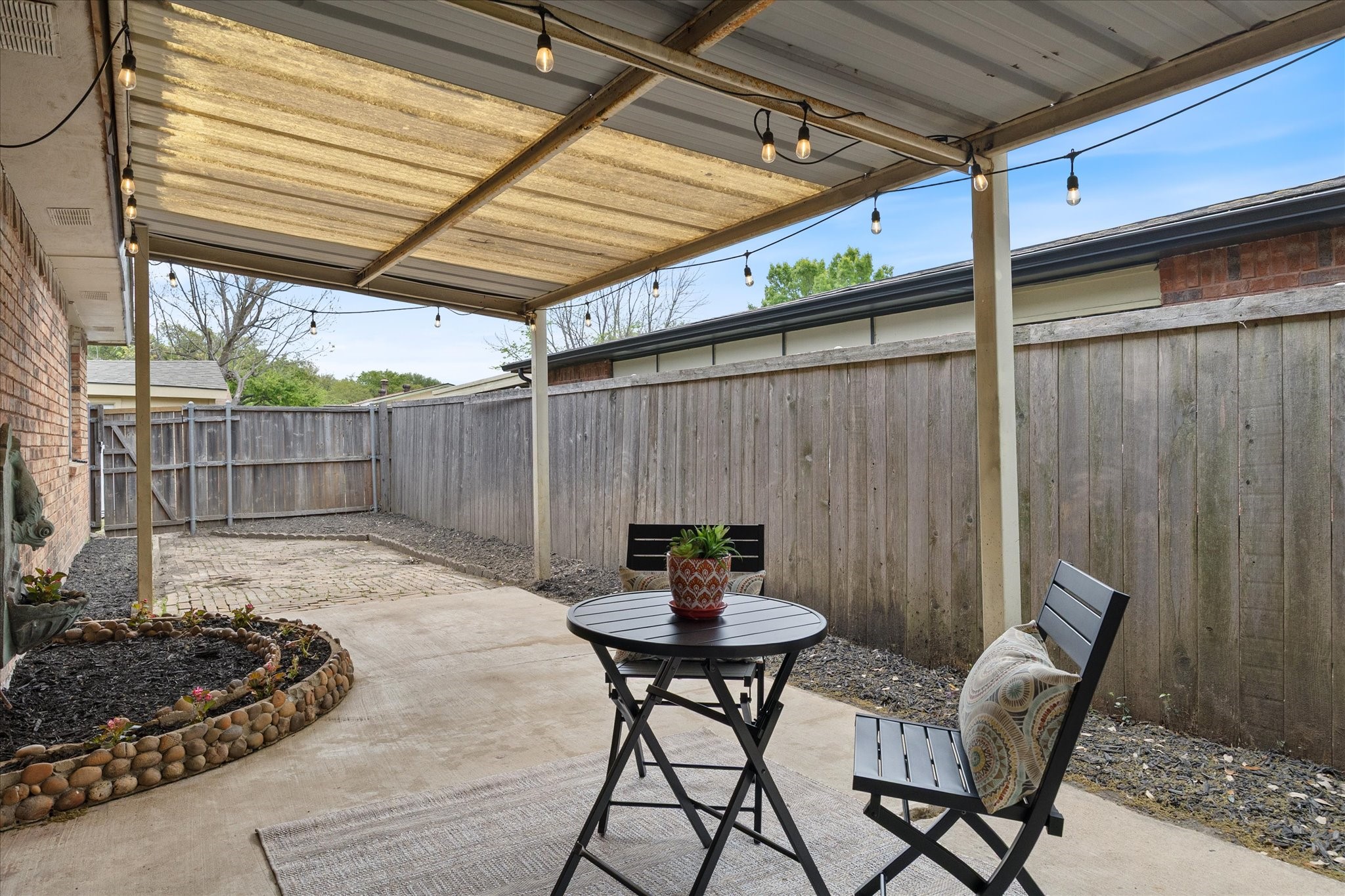 6314 Glenmoor Drive Garland TX 75043