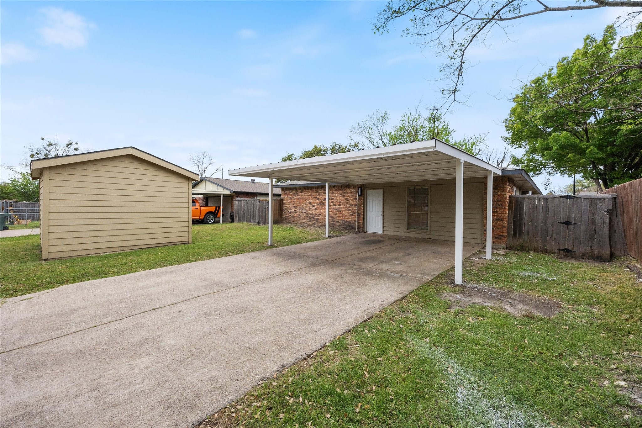 6314 Glenmoor Drive Garland TX 75043