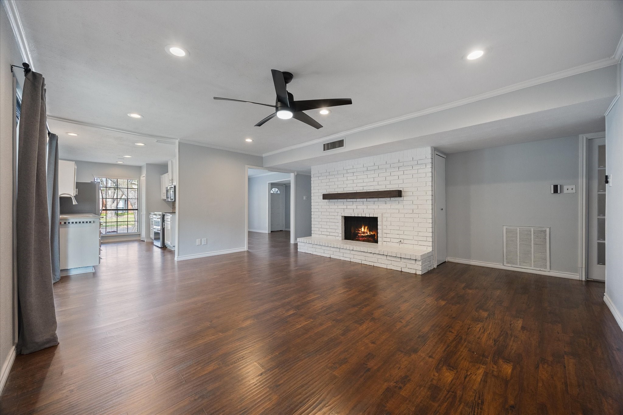 6314 Glenmoor Drive Garland TX 75043