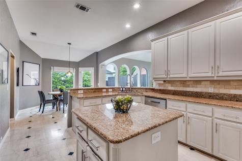 6613 Shadow Crest Drive Plano TX 75093