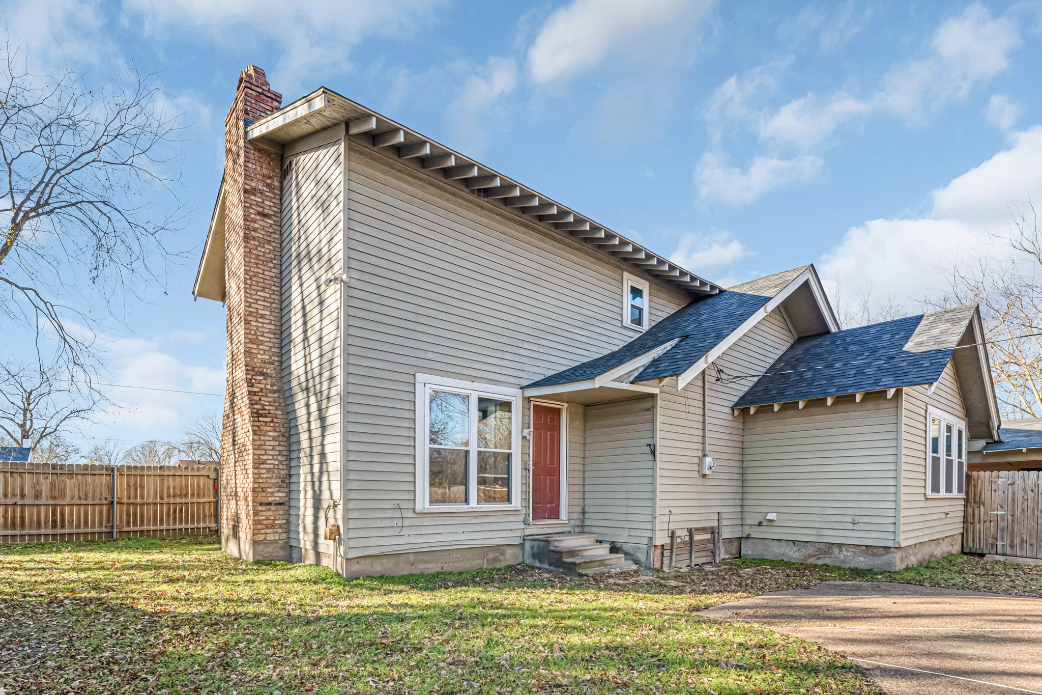 814 N Spring Street Grand Saline TX 75140