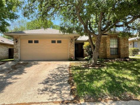 2206 Mediterranean Avenue Arlington TX 76011