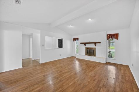 1607 Chisolm Trail Lewisville TX 75077