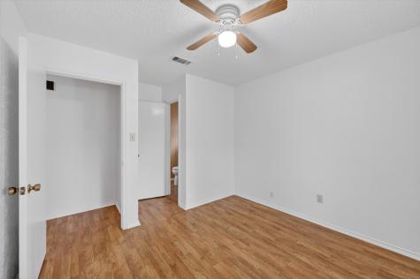 1607 Chisolm Trail Lewisville TX 75077