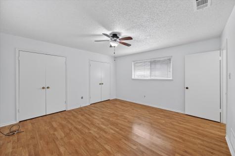 1607 Chisolm Trail Lewisville TX 75077