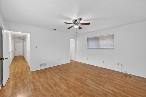 1607 Chisolm Trail Lewisville TX 75077