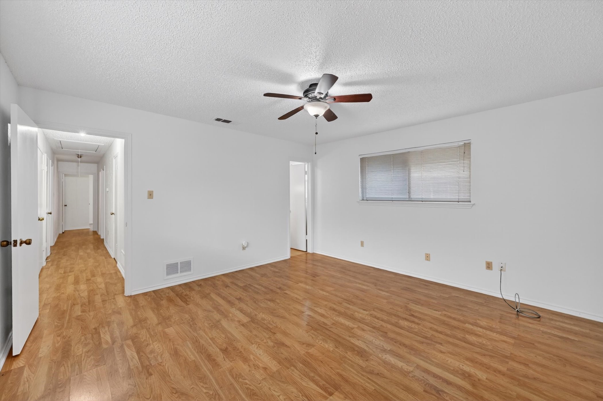 1607 Chisolm Trail Lewisville TX 75077