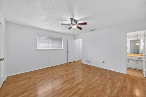 1607 Chisolm Trail Lewisville TX 75077