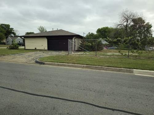 5833 Geddes Avenue Fort Worth TX 76107
