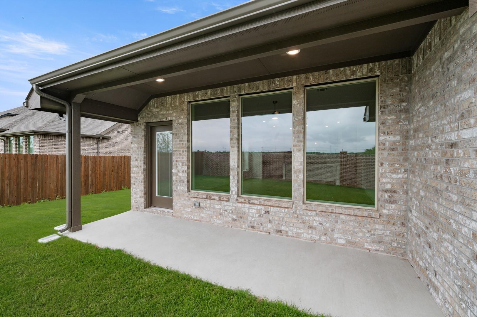 1105 Turtle Hill Lane Crowley TX 76036