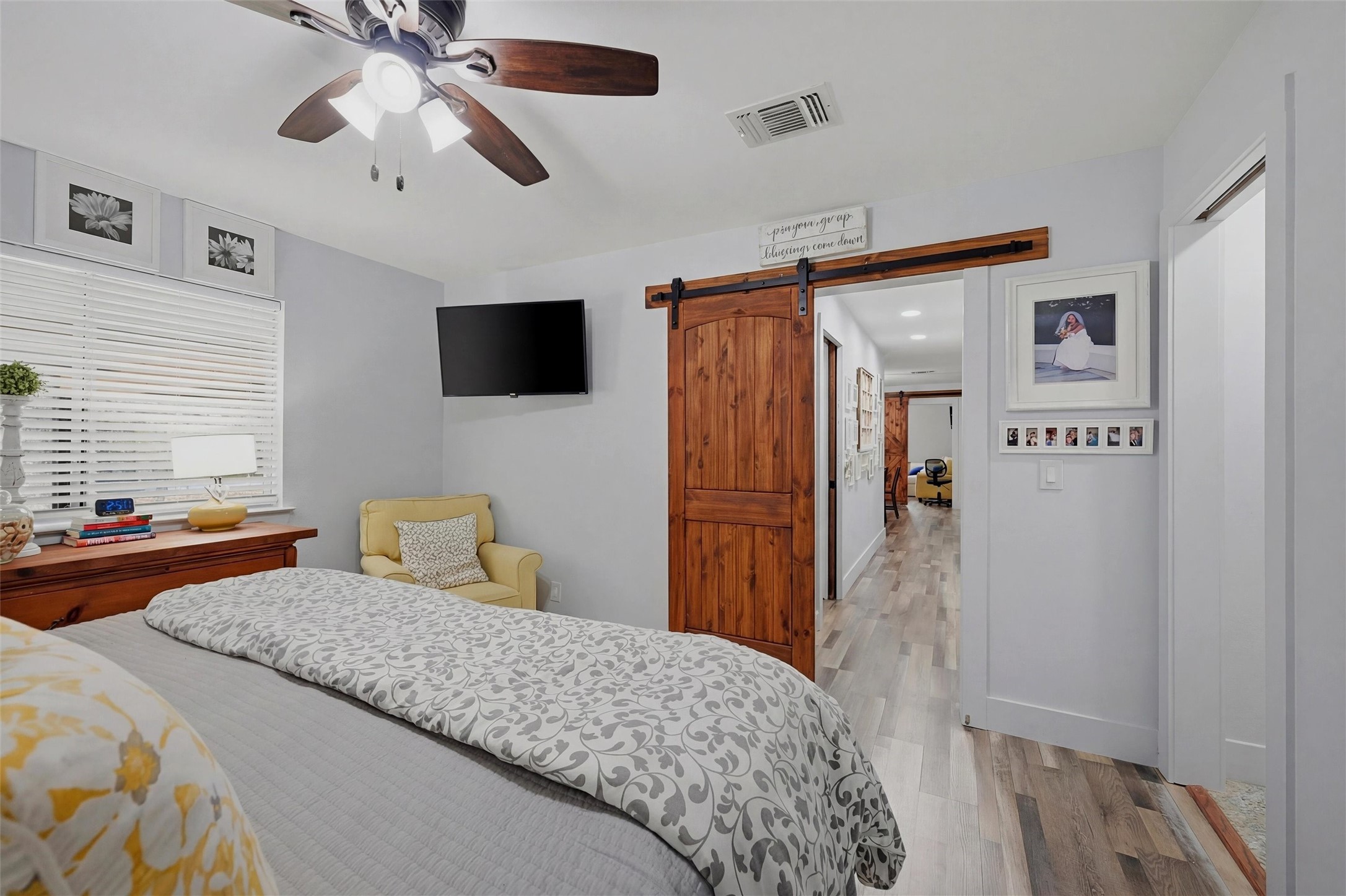 121 Kiowa Drive W Lake Kiowa TX 76240