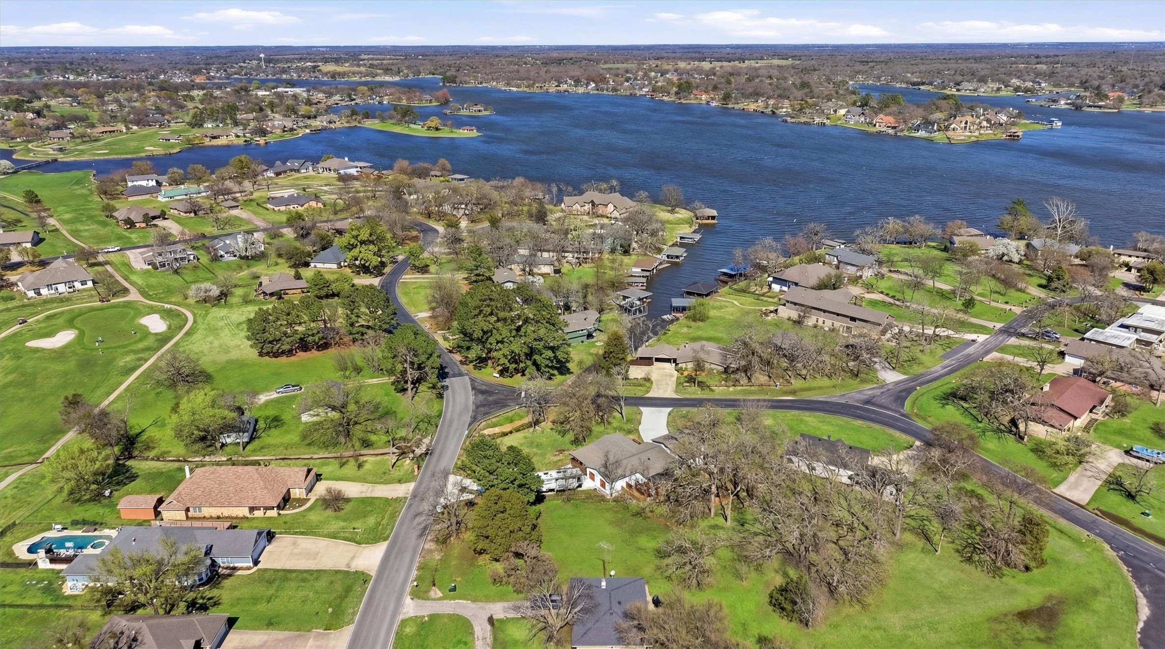 121 Kiowa Drive W Lake Kiowa TX 76240