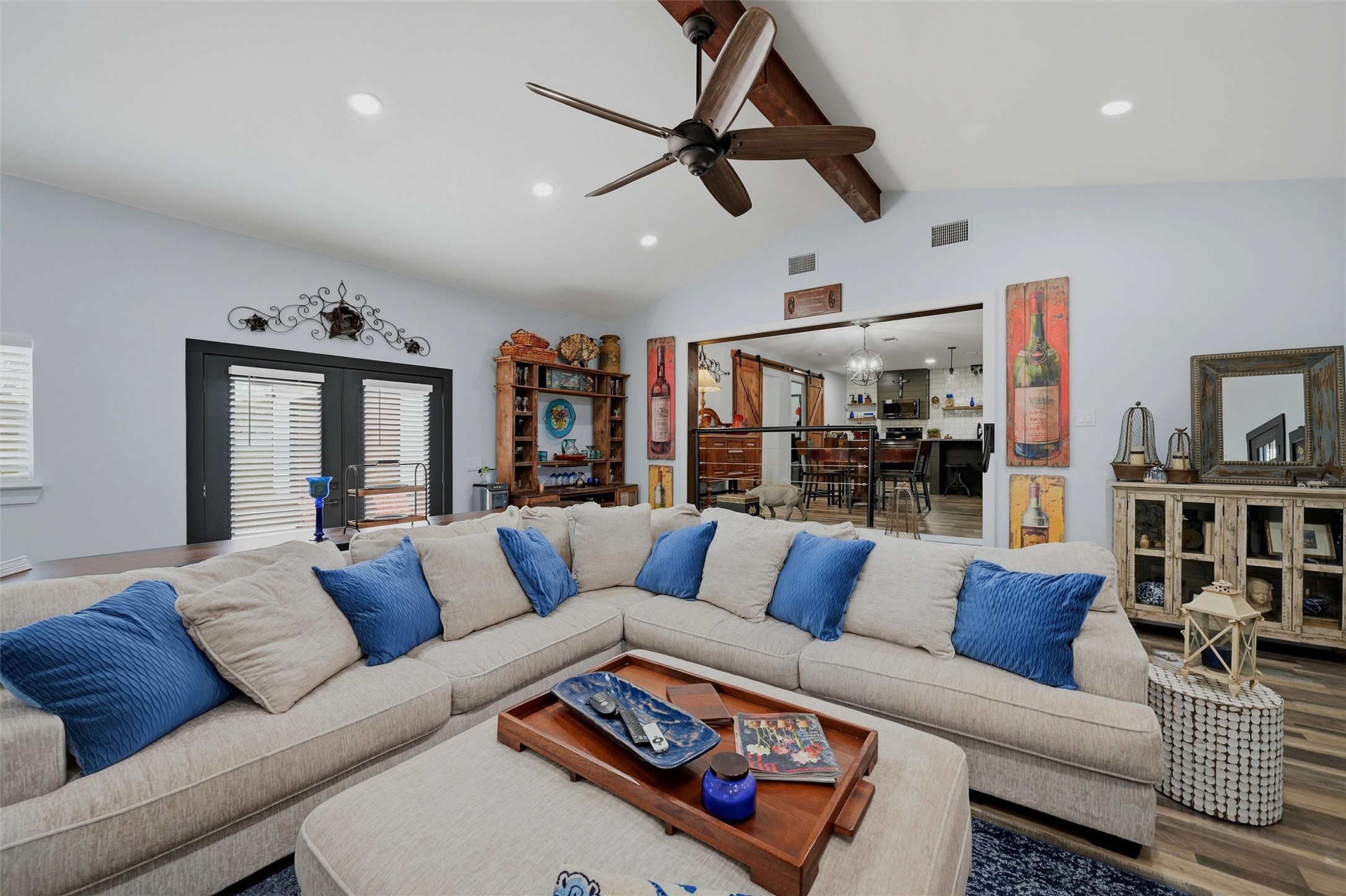 121 Kiowa Drive W Lake Kiowa TX 76240