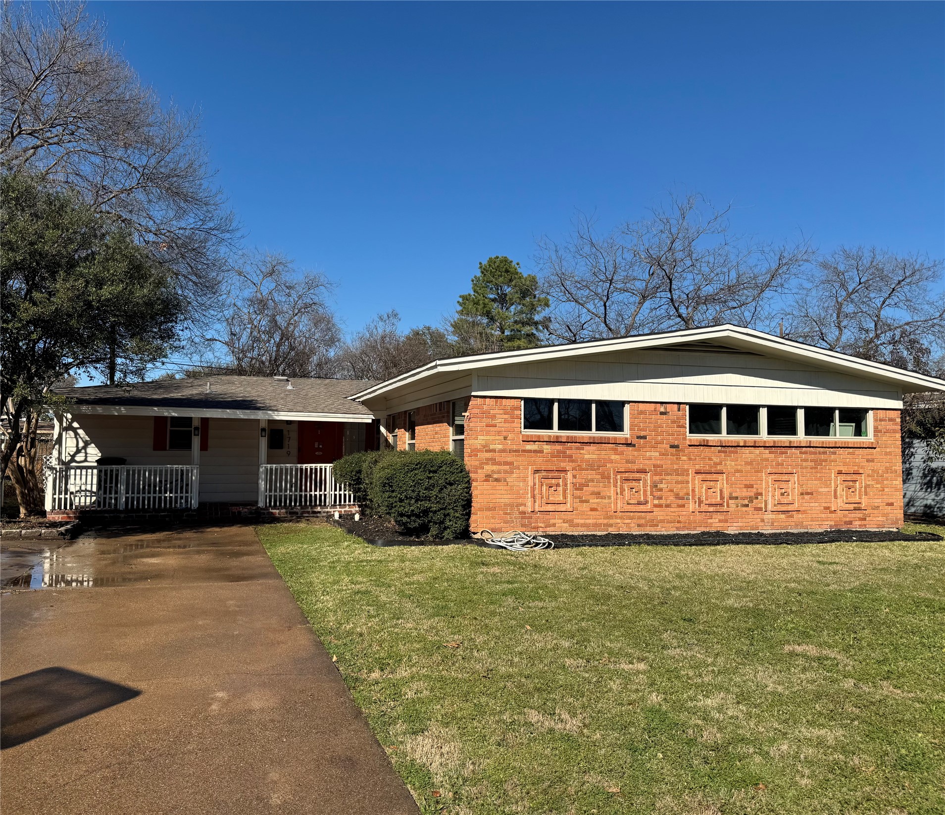 1719 Belmead Lane Irving TX 75061