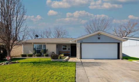 2109 Scarlet Oaks Drive Irving TX 75060
