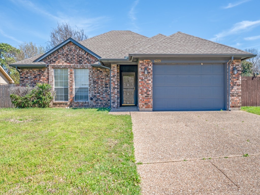 6225 Arrowwood Drive Arlington TX 76001