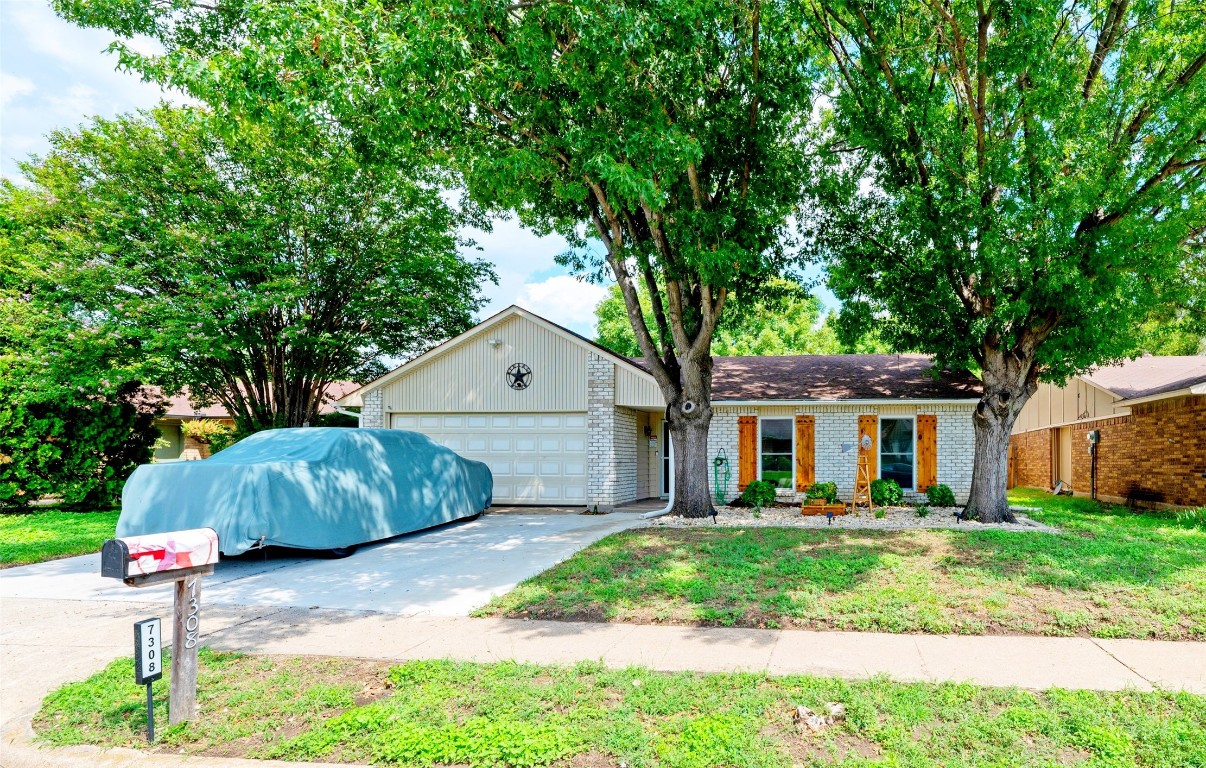 7308 Whitewood Drive Fort Worth TX 76137