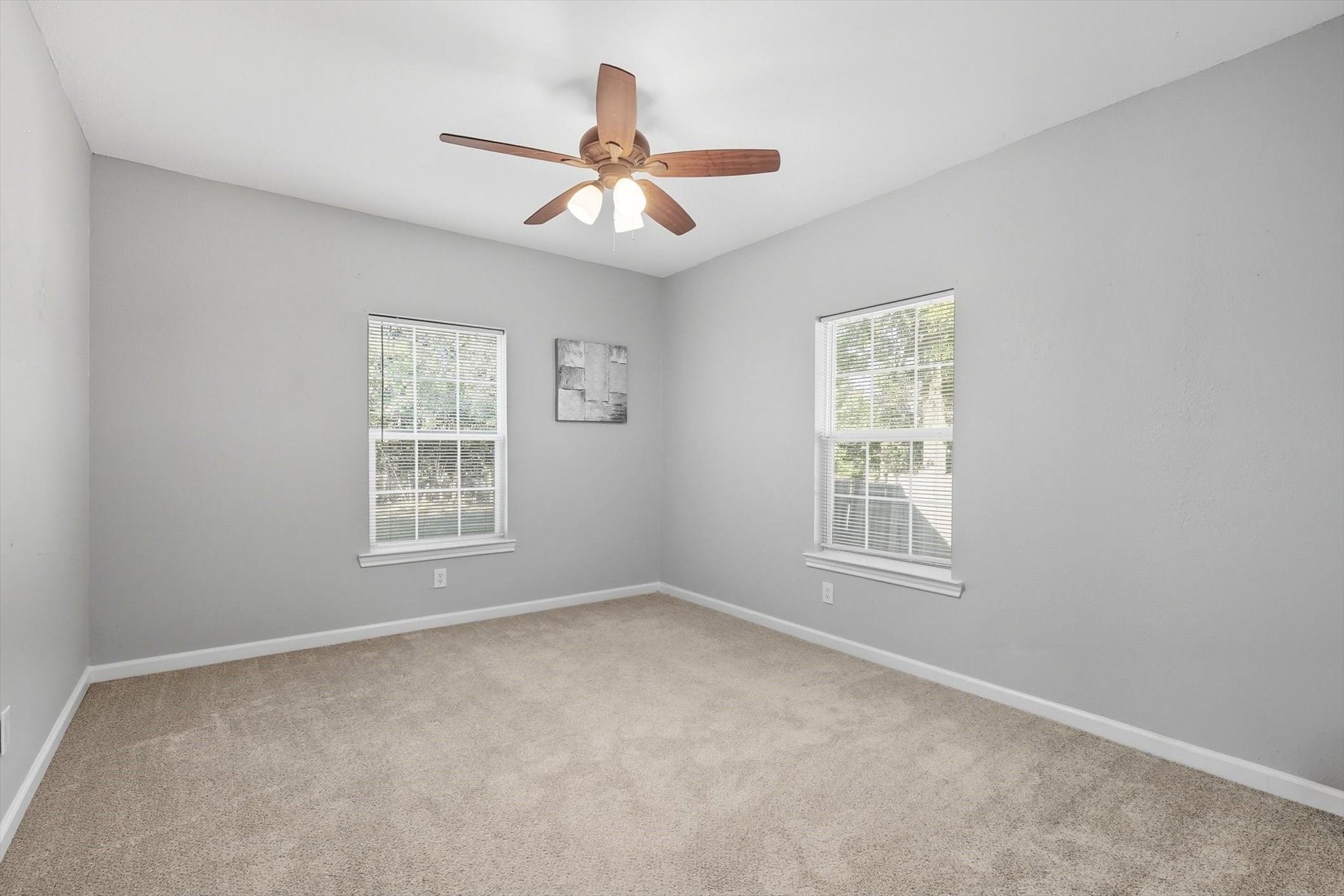 717 E Davis Avenue Fort Worth TX 76104